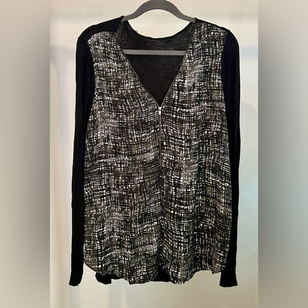 Lola & Sophie zip-front top.